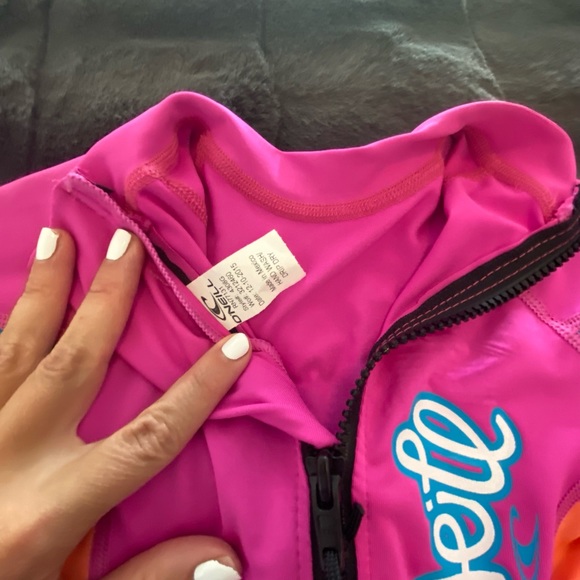 O’NEILL Rashgaurd - Picture 4 of 4